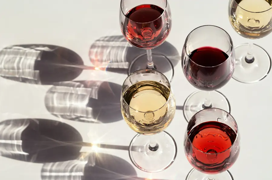 Your Ultimate Guide to Different Types of Wine Glasses